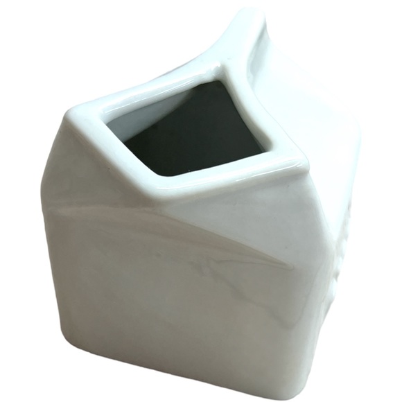 Vintage WHITE MILK CARTON ~CREAM~ CREAMER - Picture 2 of 5